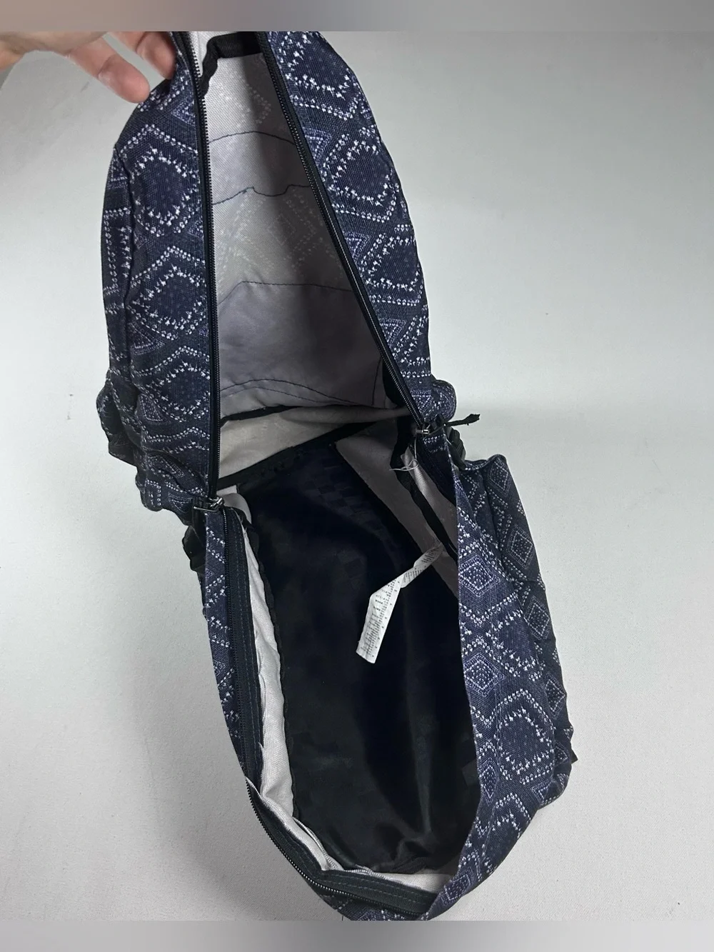 Vans Off The Wall Realm Geometric Diamond Knit Medium Sized Backpack